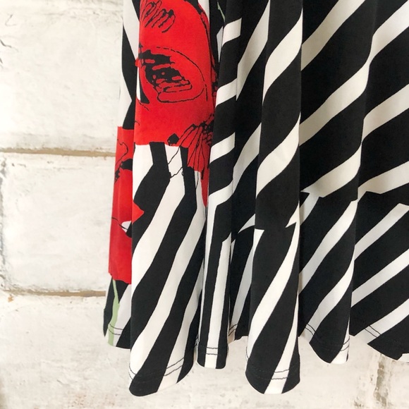 Black and White Striped Dress - Picture 5 of 5